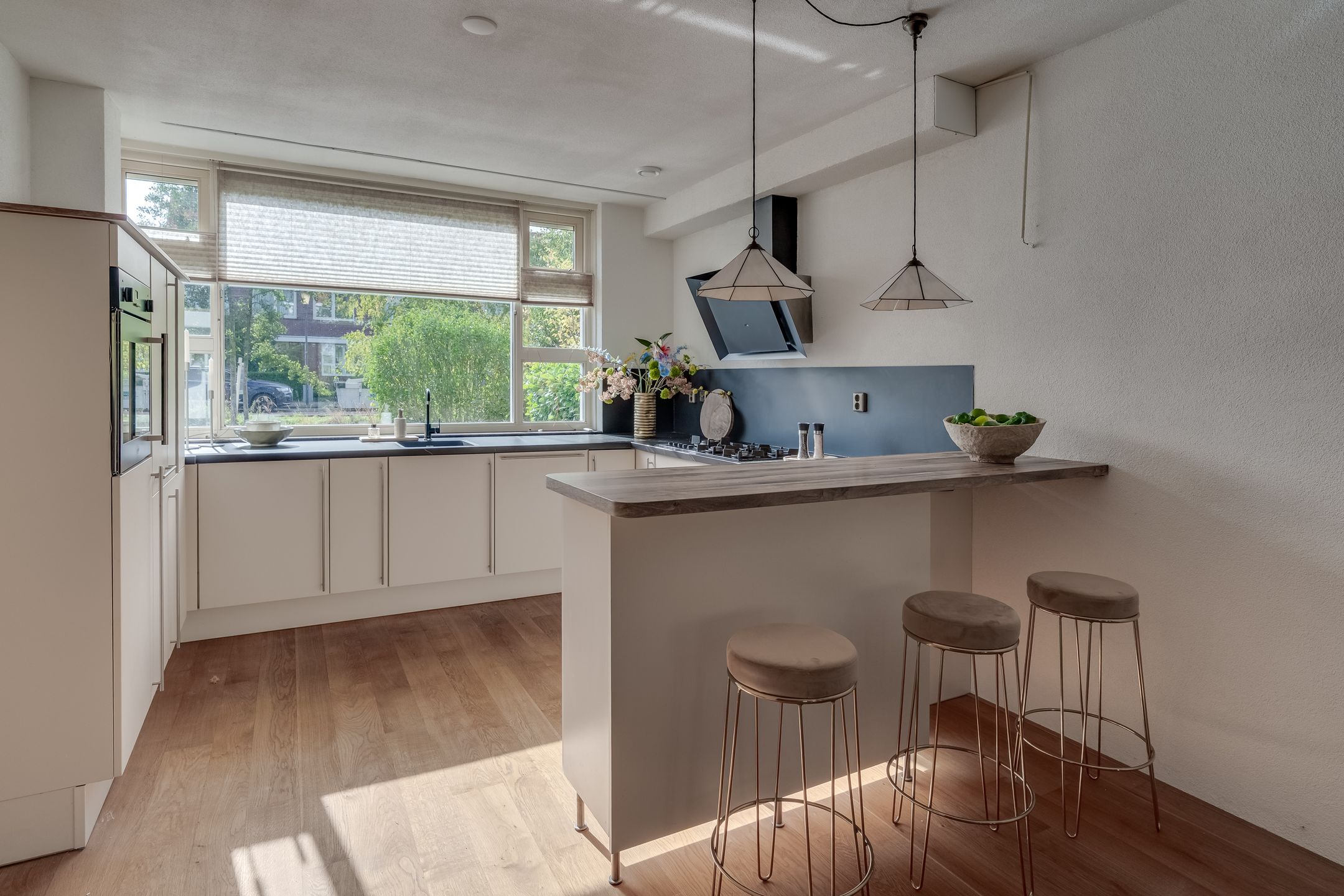 Foto 15 van Karperstraat 23