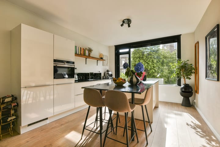 Photo 2 of Schiedamseweg 240