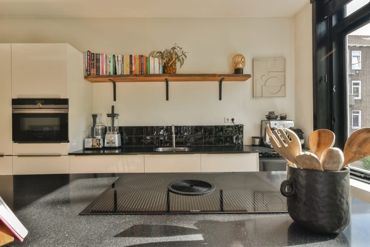 Photo 9 of Schiedamseweg 240