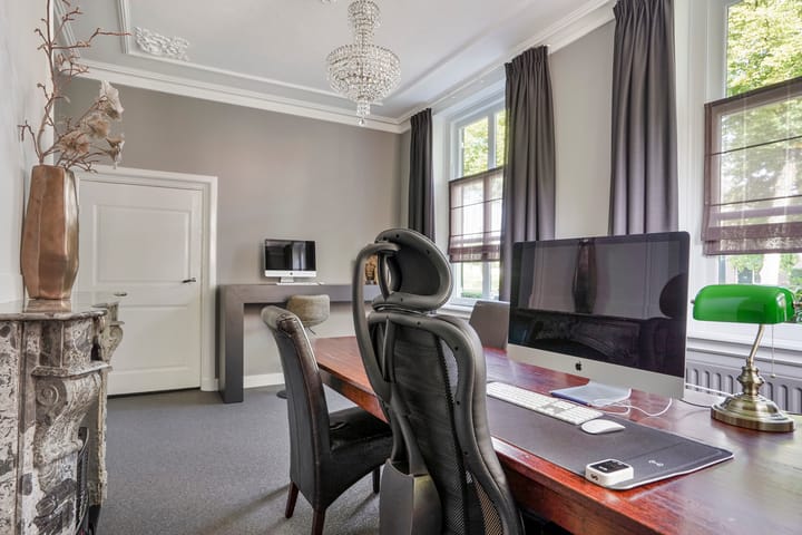 Foto 31 van Burgemeester van Erpstraat 60