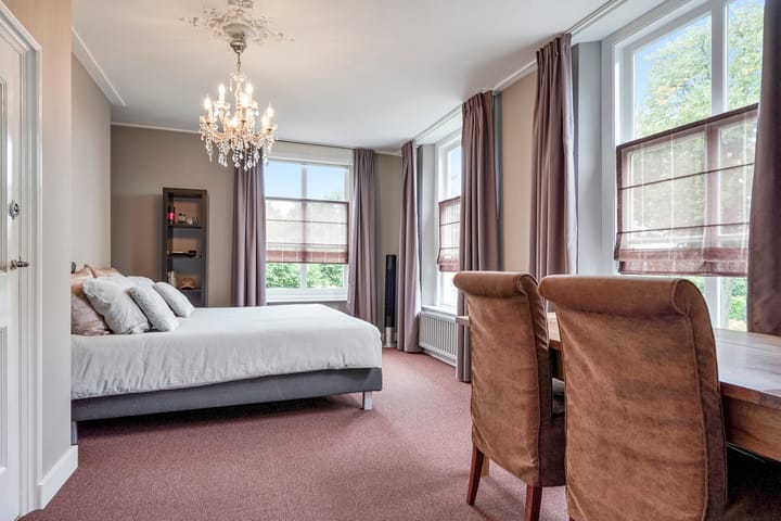 Foto 52 van Burgemeester van Erpstraat 60