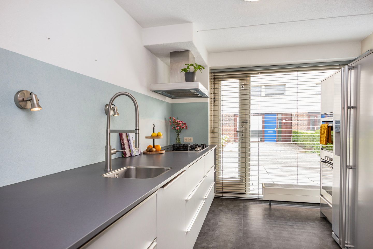 Foto 14 van Waregemstraat 8