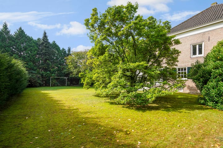 Foto 73 van Burgemeester van Erpstraat 60