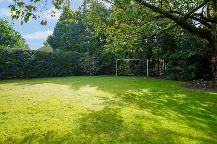 Foto 74 van Burgemeester van Erpstraat 60