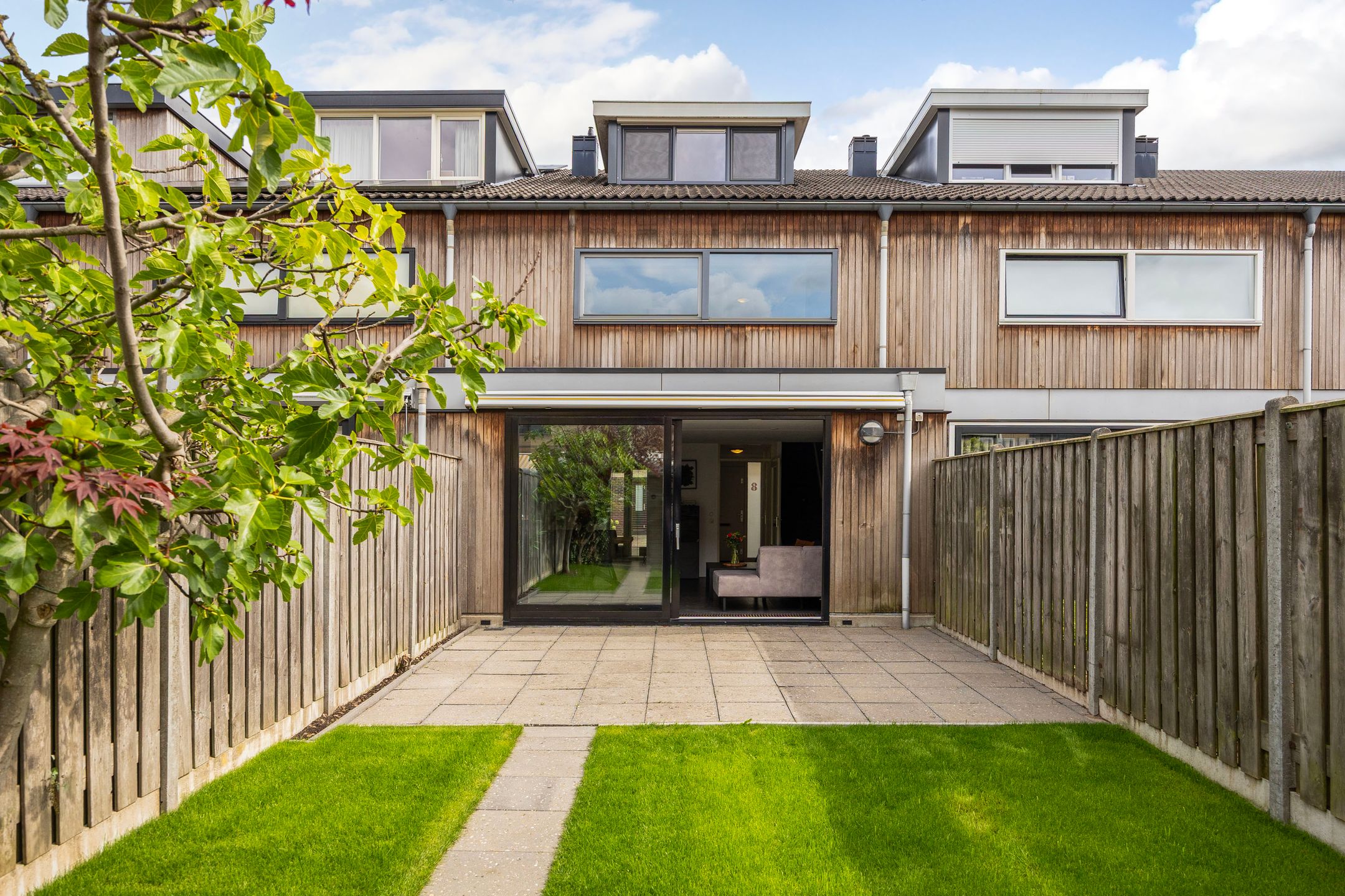 Foto 27 van Waregemstraat 8