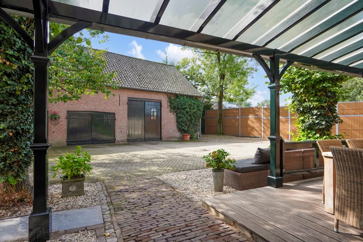 Foto 8 van Burgemeester van Erpstraat 60