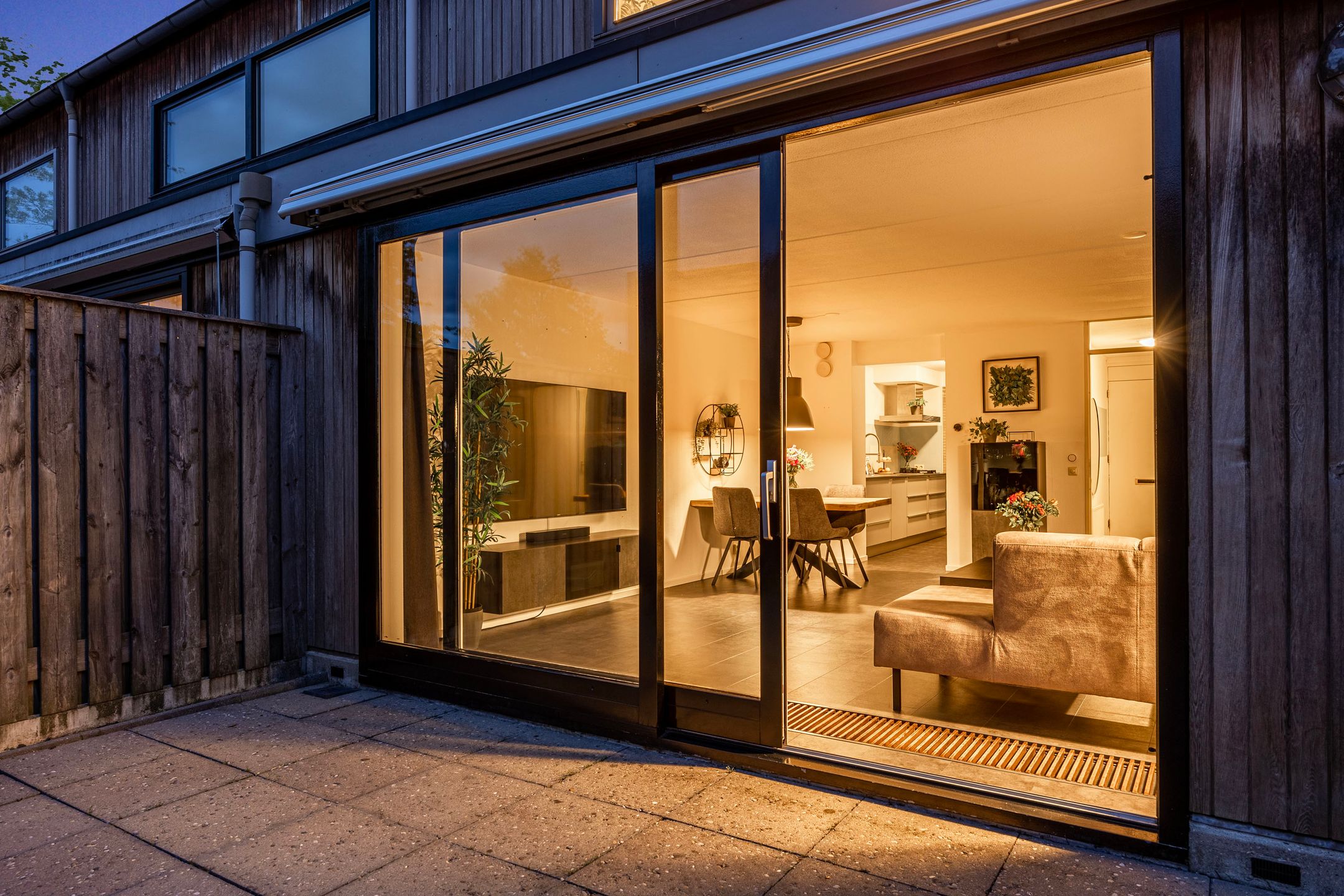 Foto 30 van Waregemstraat 8