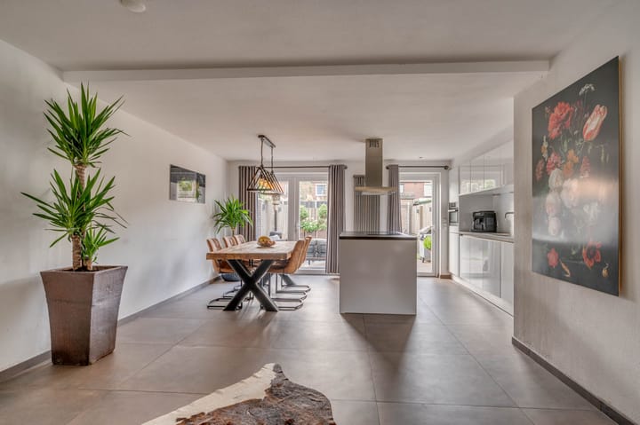 Foto 5 van Wethouder Receveurlaan 10