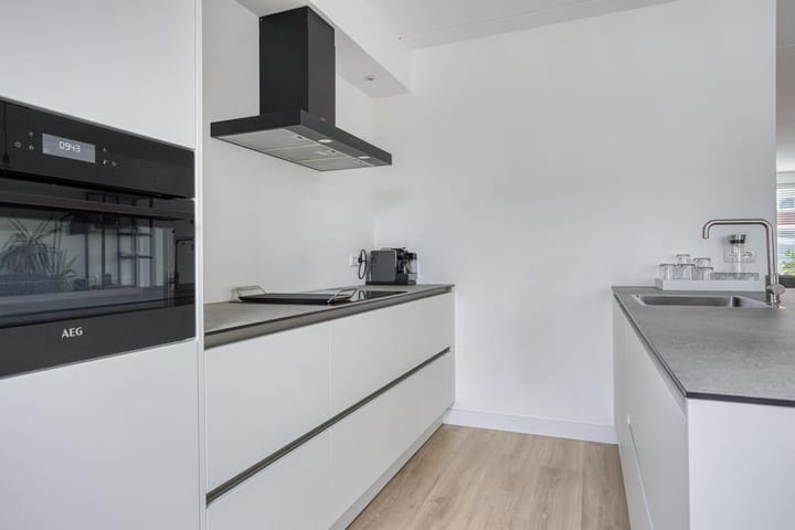 Photo 9 of Rolpaal 18