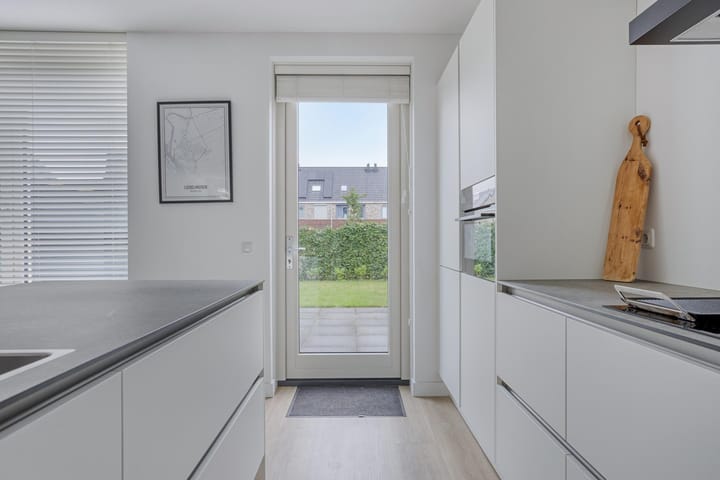 Photo 11 of Rolpaal 18