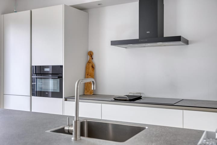 Photo 12 of Rolpaal 18