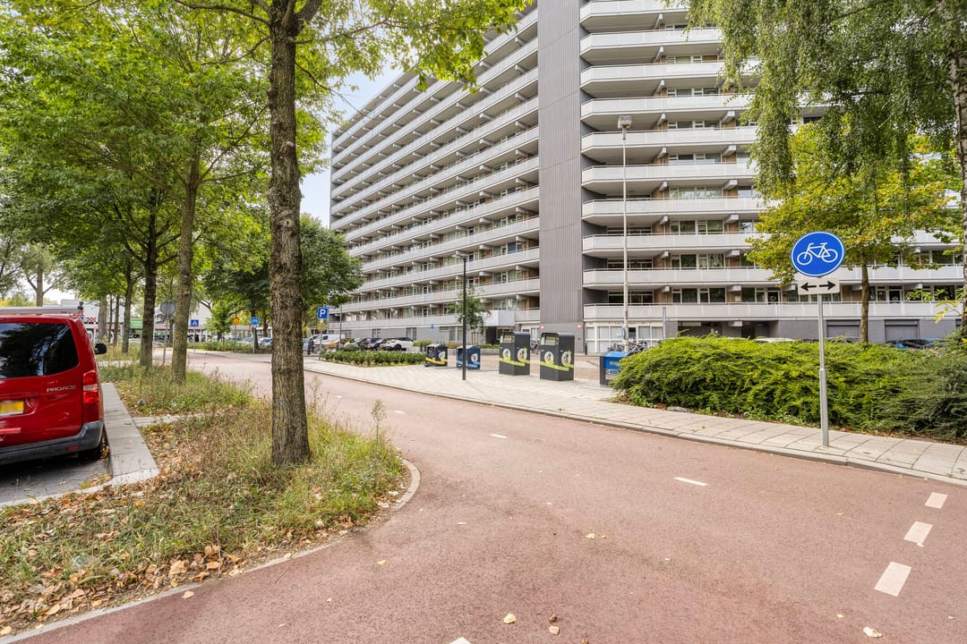 Foto 2 van Chopinplein 223