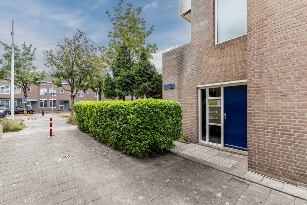 Photo 2 of Looiersveld 54