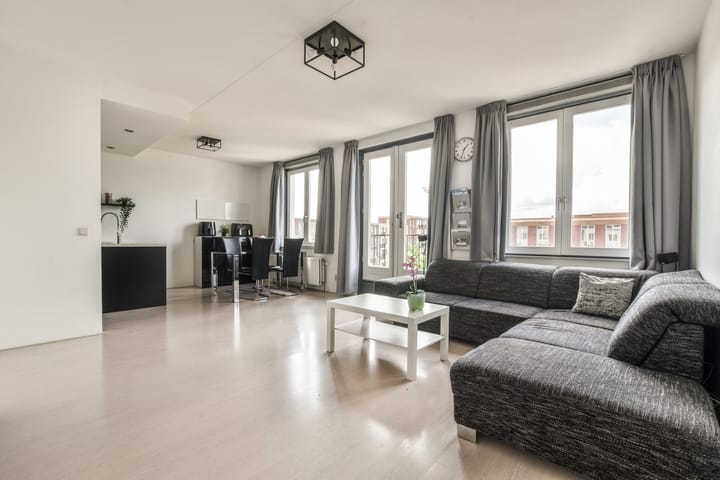 Foto 2 van Hongarijehof 19