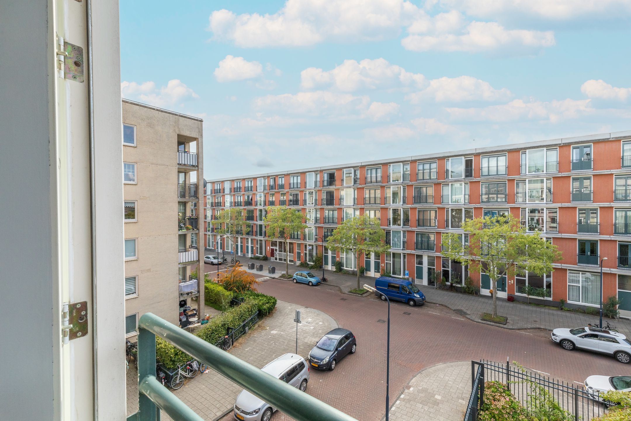 Foto 12 van Lederambachtstraat 196