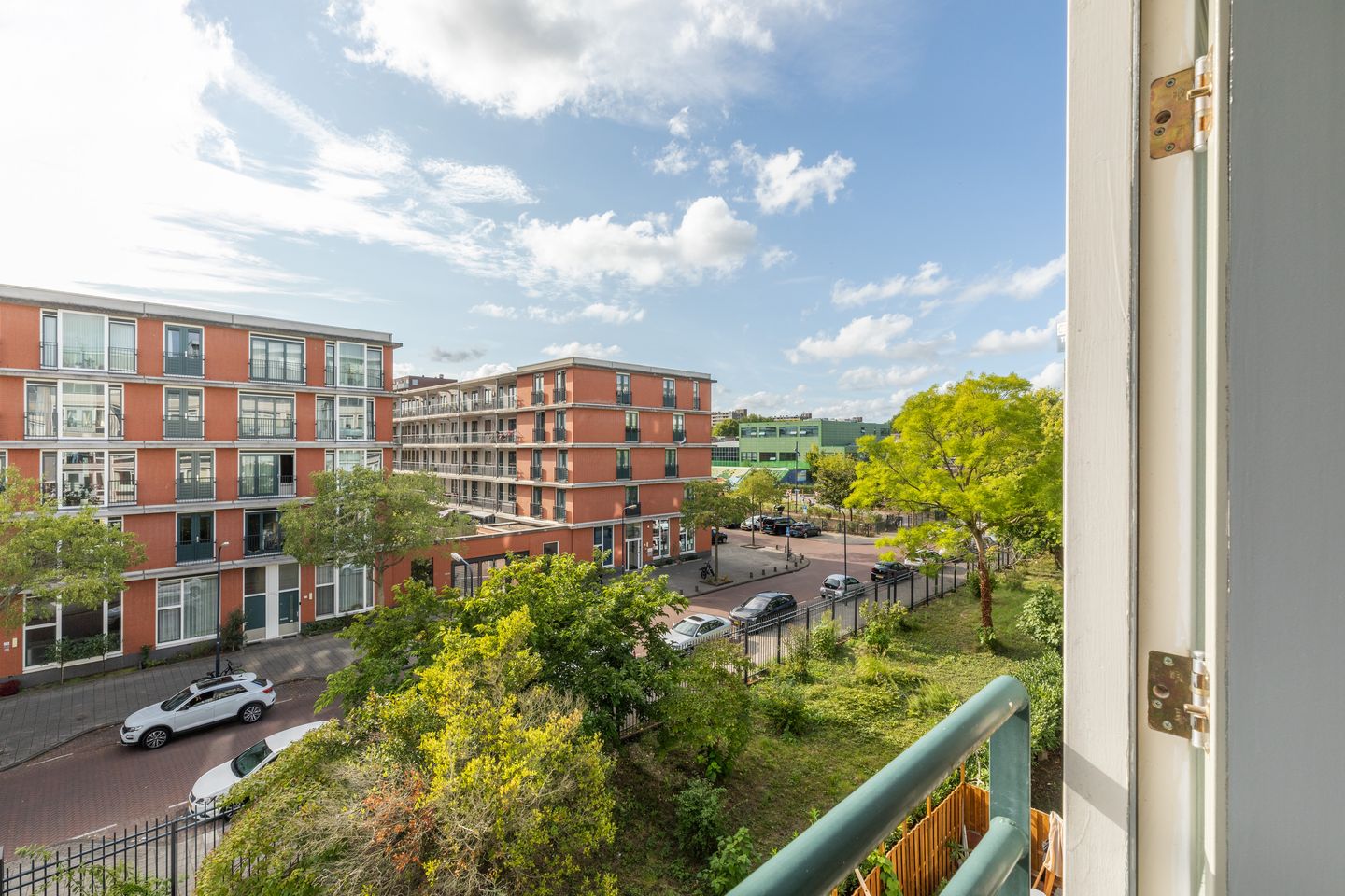 Foto 14 van Lederambachtstraat 196