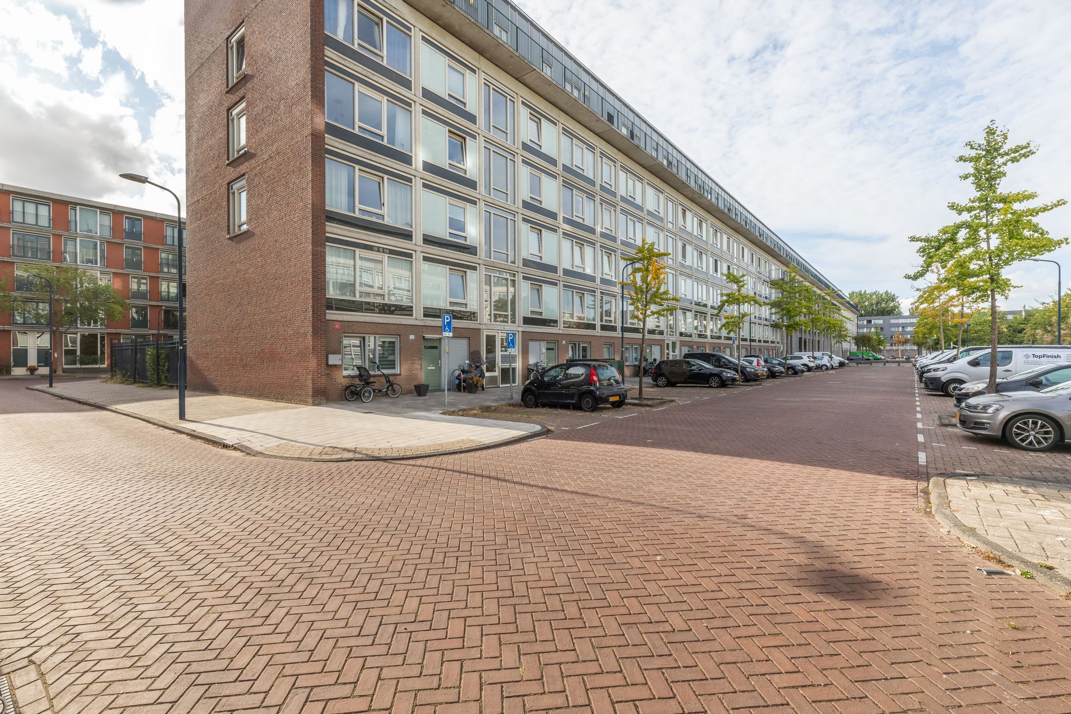 Foto 39 van Lederambachtstraat 196