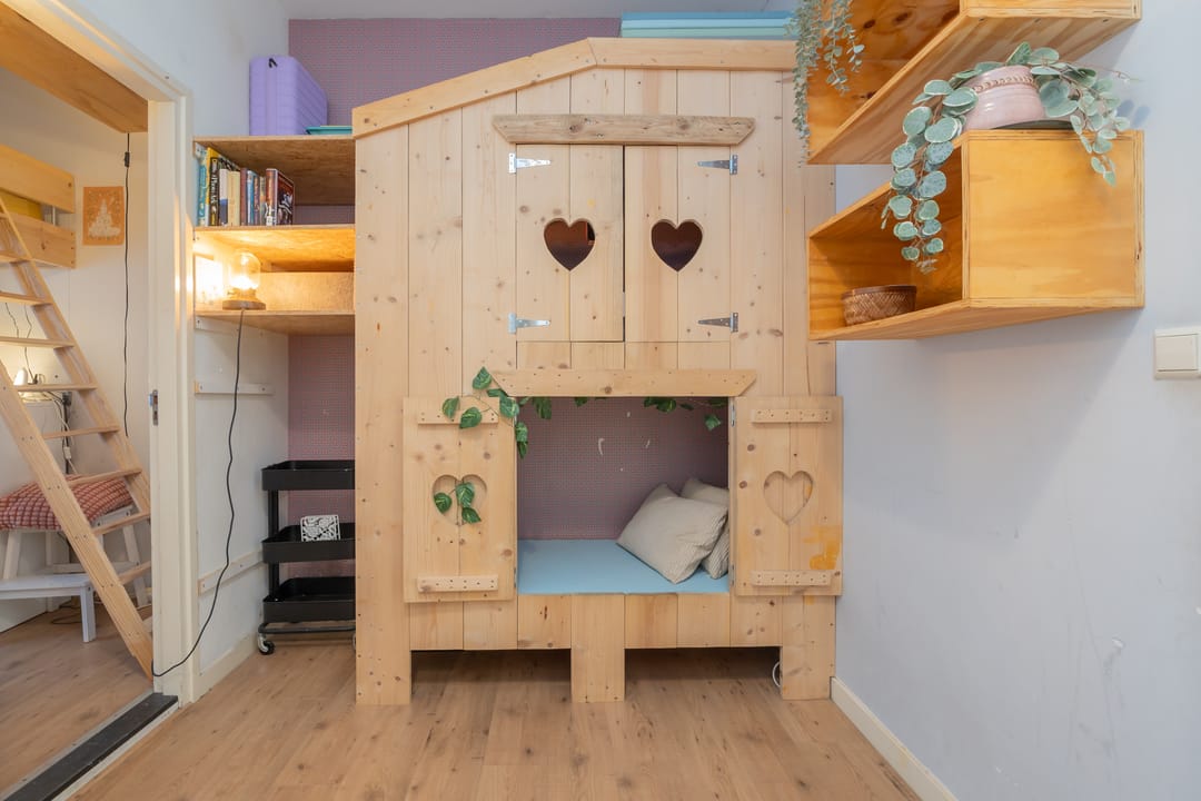 Photo 17 of Van Hogendorpstraat 82-H