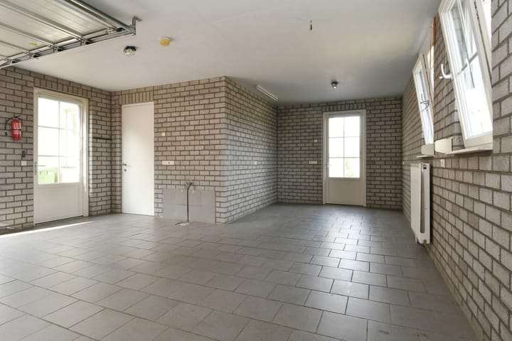 Photo 32 of Beukenlaan 18