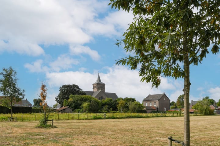 Photo 40 of Beukenlaan 18