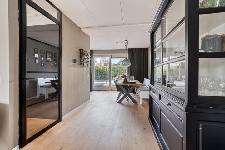 Foto 9 van het Meer 243-F