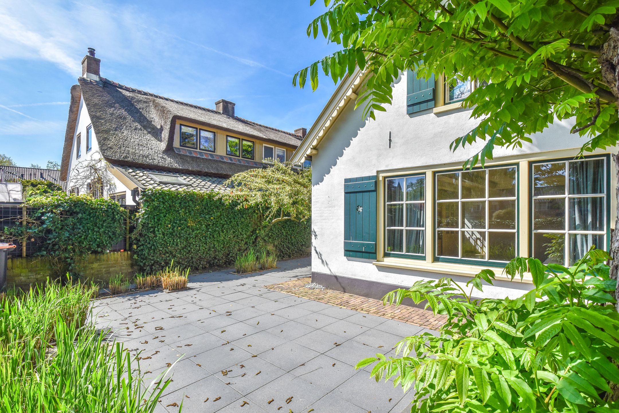 Photo 3 of Nieuwlarenweg 1