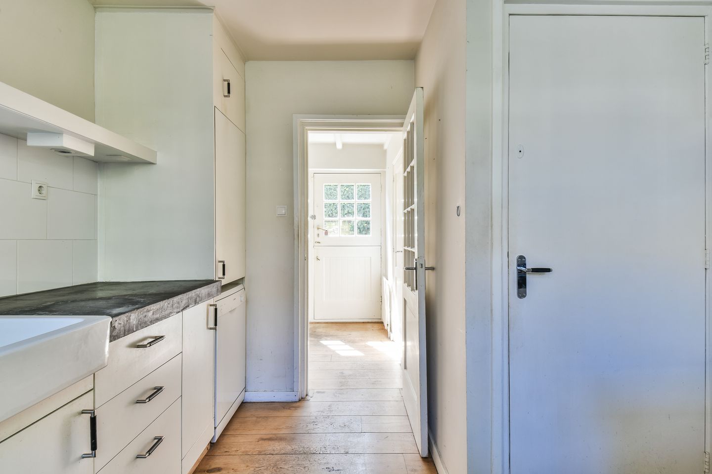 Photo 20 of Nieuwlarenweg 1