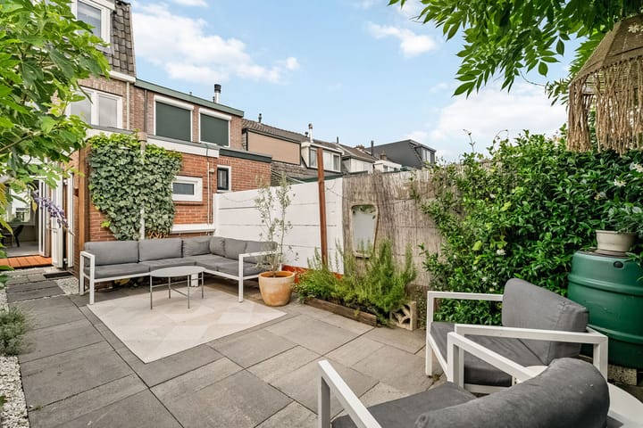 Foto 32 van Bisschopsweg 17