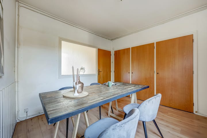 Foto 11 van Parallelweg LS 20