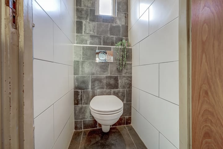 Foto 17 van Parallelweg LS 20