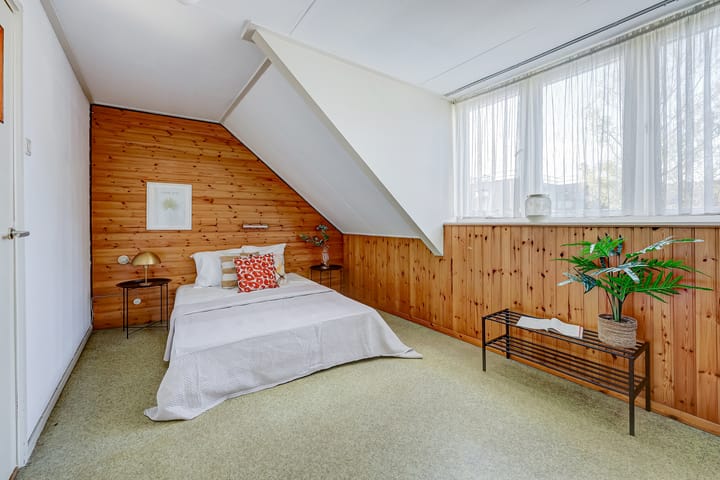 Foto 24 van Parallelweg LS 20