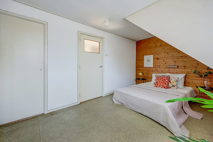 Foto 25 van Parallelweg LS 20