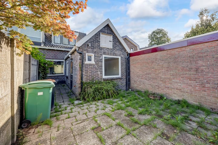 Foto 30 van Parallelweg LS 20