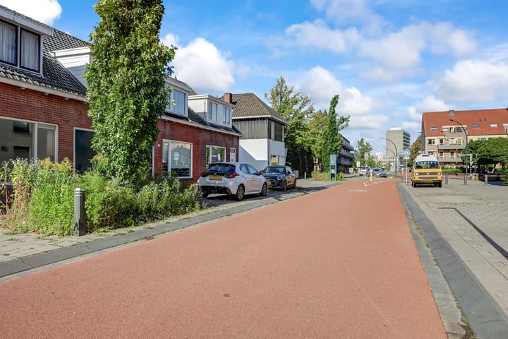 Foto 36 van Parallelweg LS 20