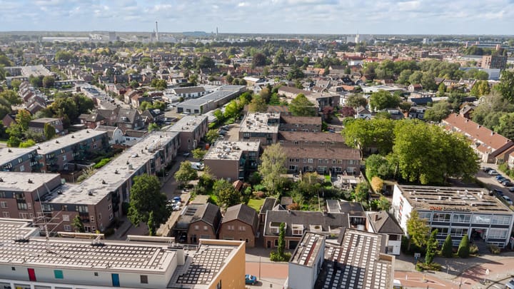 Foto 37 van Parallelweg LS 20