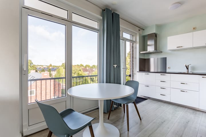 Photo 8 of Lambert Heijnricsstraat 10-D