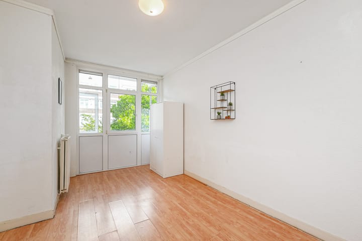 Photo 7 of Jan van Rodestraat 34