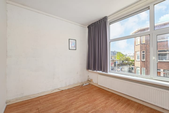 Photo 16 of Jan van Rodestraat 34