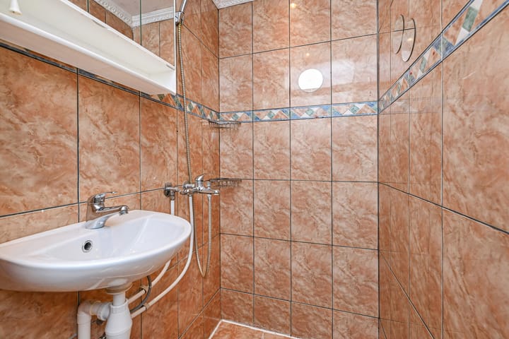 Photo 23 of Jan van Rodestraat 34