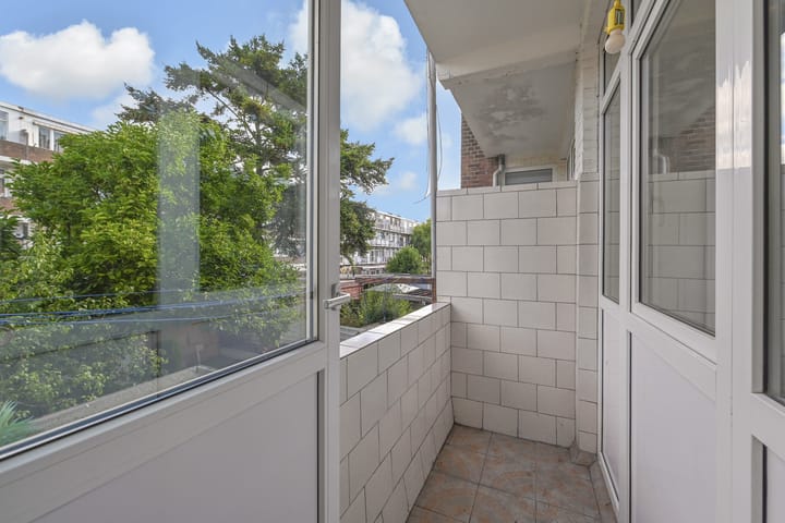 Photo 26 of Jan van Rodestraat 34