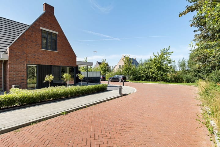 Foto 7 van Jan van de Cappelle 28