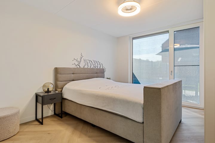 Foto 25 van Jan van de Cappelle 28