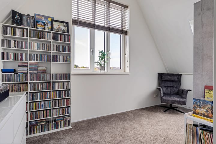 Foto 30 van Jan van de Cappelle 28