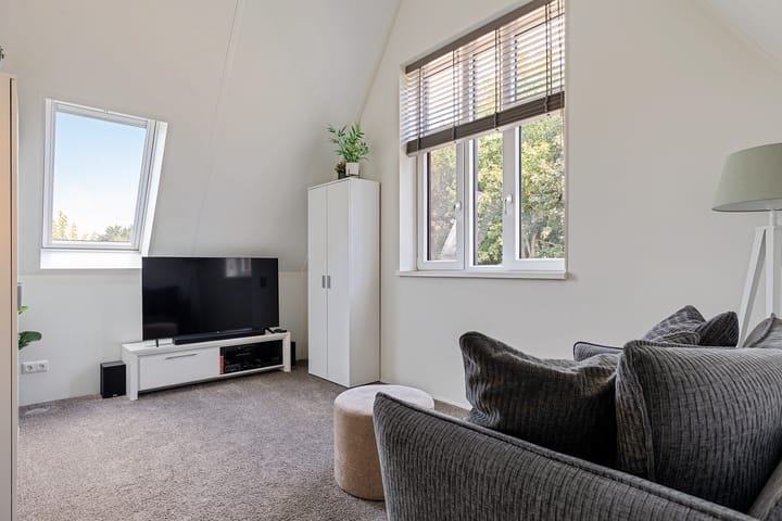 Foto 32 van Jan van de Cappelle 28