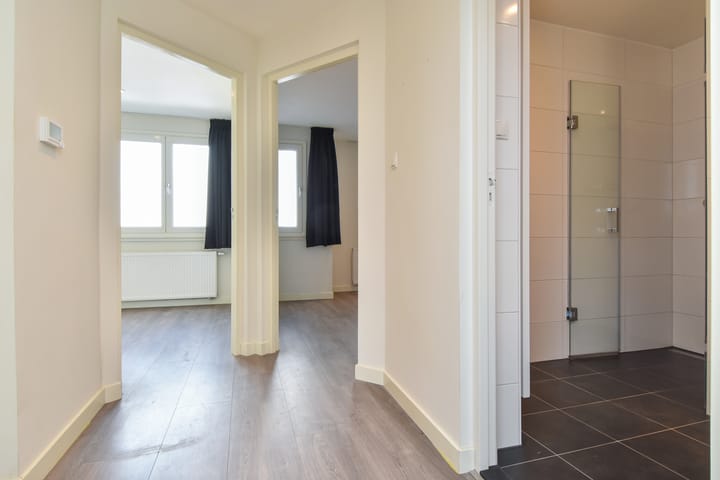 Photo 9 of Achterom 69