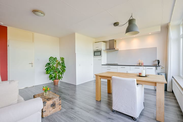 Foto 2 van Winkelwaard 338