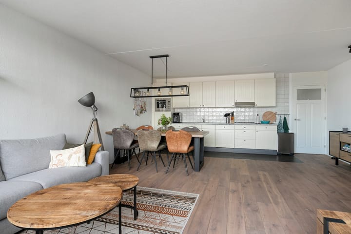 Foto 5 van Bredaseweg 35-C