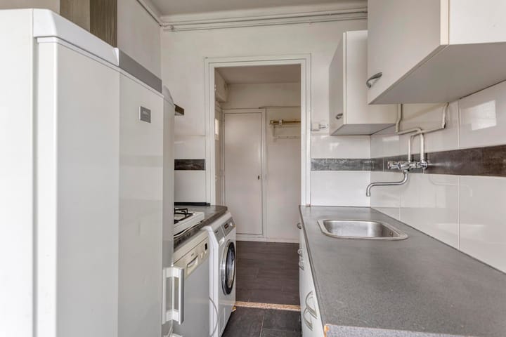 Foto 11 van J.H.W. Robersstraat 107