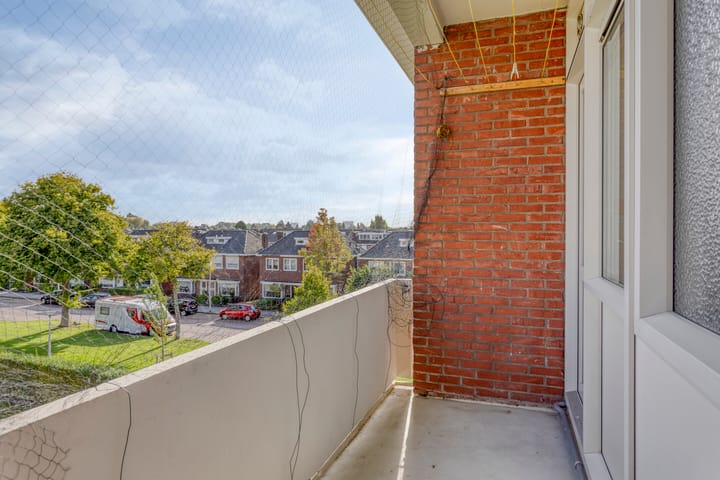 Foto 13 van J.H.W. Robersstraat 107