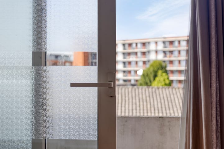 Foto 16 van J.H.W. Robersstraat 107